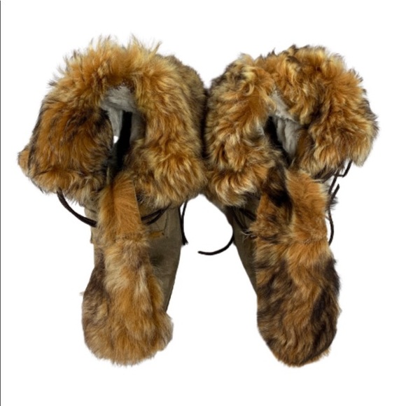 Maxine of Canada Fox Fur Suede Boots Size 9 - Picture 5 of 7